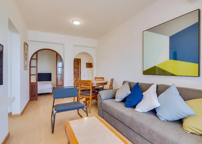 Al - Girassol Front Apartment